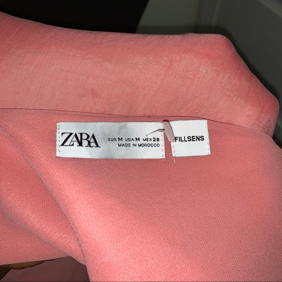 Zara Chic Relaxed Fit Halter Drape Mini Dress Size Medium - Picture 14 of 15